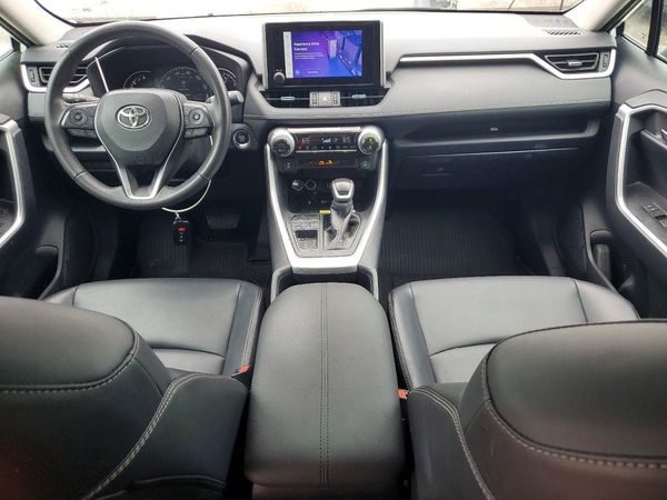 2024 TOYOTA RAV4