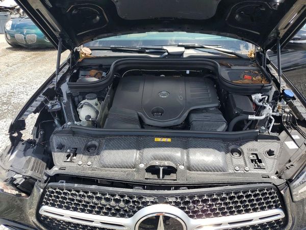 2026 MERCEDES-BENZ GLE