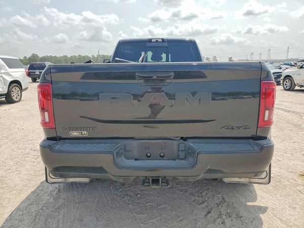 2026 RAM 3500 LARAMIE CREW CAB 4X4