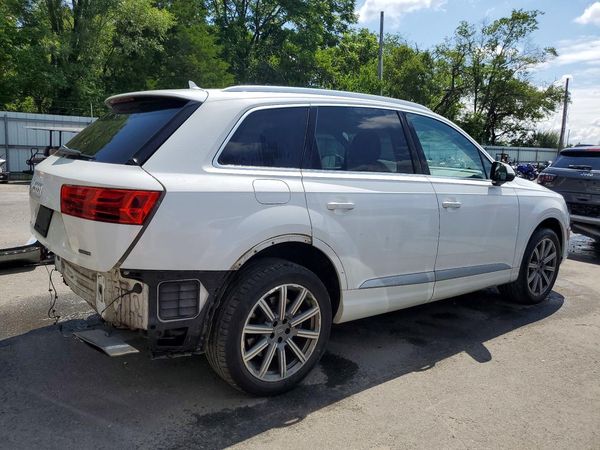 2018 AUDI Q7 quattro Premium Plus