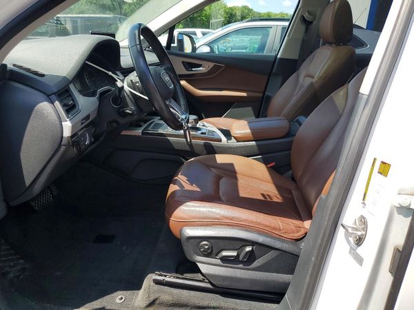 2018 AUDI Q7 quattro Premium Plus