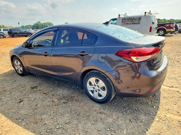 2017 KIA FORTE