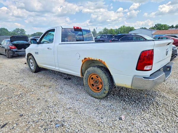 2013 RAM 1500 SLT REG CAB 4X2