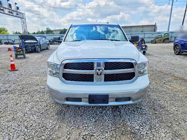 2013 RAM 1500 SLT REG CAB 4X2