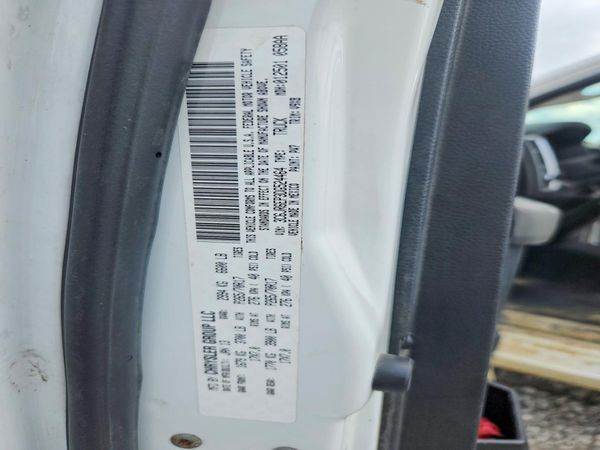 2013 RAM 1500 SLT REG CAB 4X2