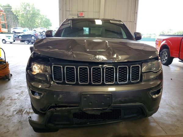 2018 JEEP GRAND CHEROKEE LAREDO 4X4