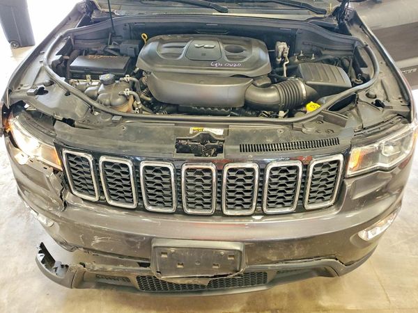 2018 JEEP GRAND CHEROKEE LAREDO 4X4