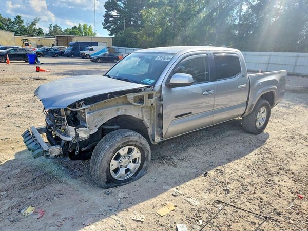 2018 TOYOTA TACOMA