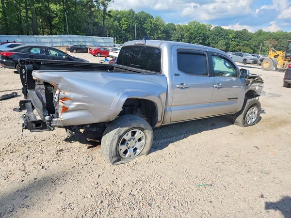 2018 TOYOTA TACOMA