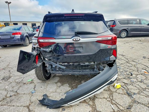 2021 KIA SELTOS S