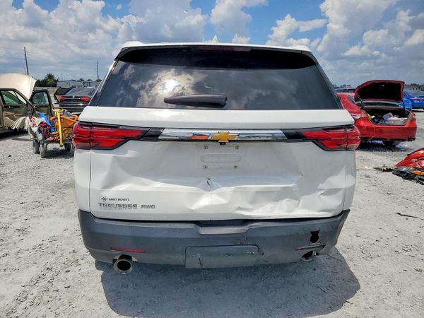 2023 CHEVROLET TRAVERSE LS