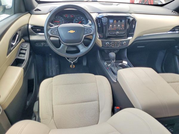 2023 CHEVROLET TRAVERSE LS