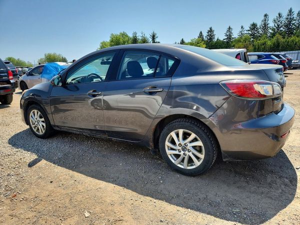 2013 MAZDA 3 Touring/GS