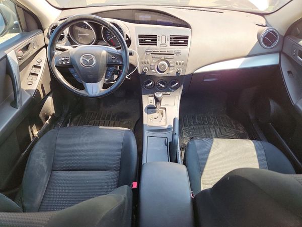 2013 MAZDA 3 Touring/GS
