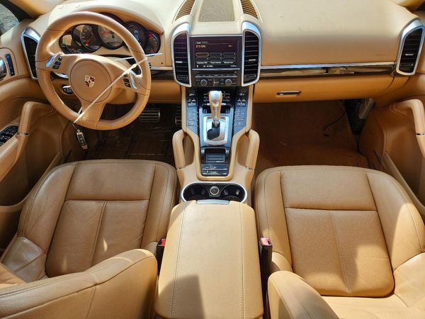 2012 PORSCHE CAYENNE S Hybrid