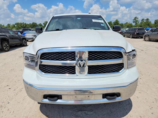 2016 RAM 1500 ST