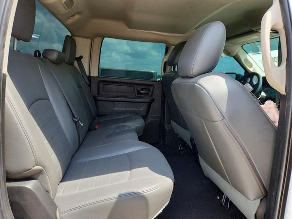2016 RAM 1500 ST