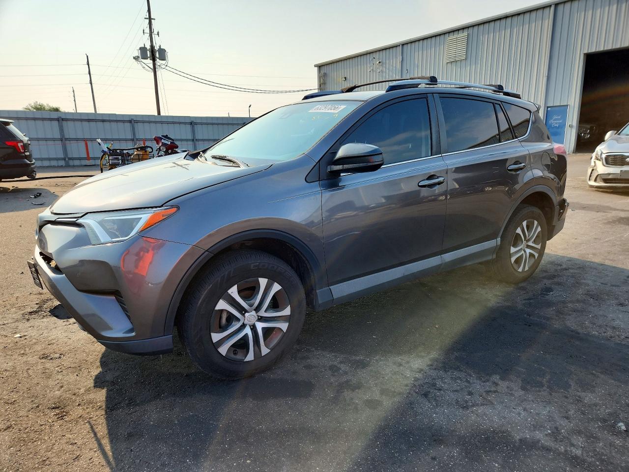 2018 TOYOTA RAV4 LE