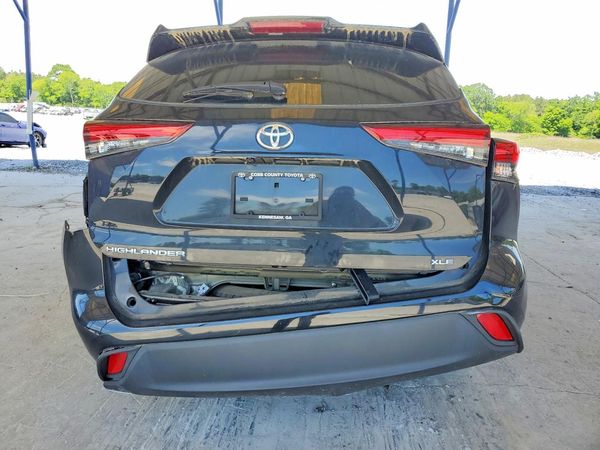 2022 TOYOTA HIGHLANDER