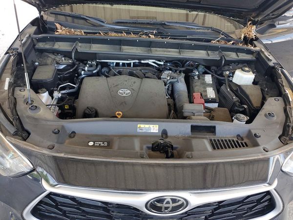 2022 TOYOTA HIGHLANDER