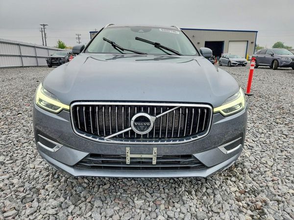 2020 VOLVO XC60 Inscription