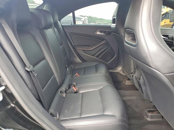 2014 MERCEDES-BENZ CLA CLA250 4MATIC