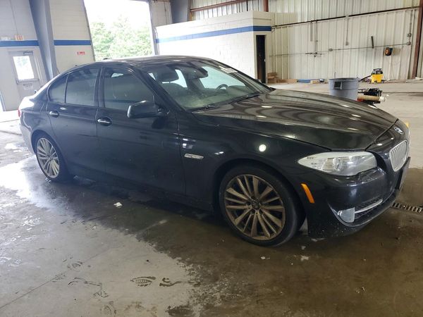 2013 BMW 550 xDrive
