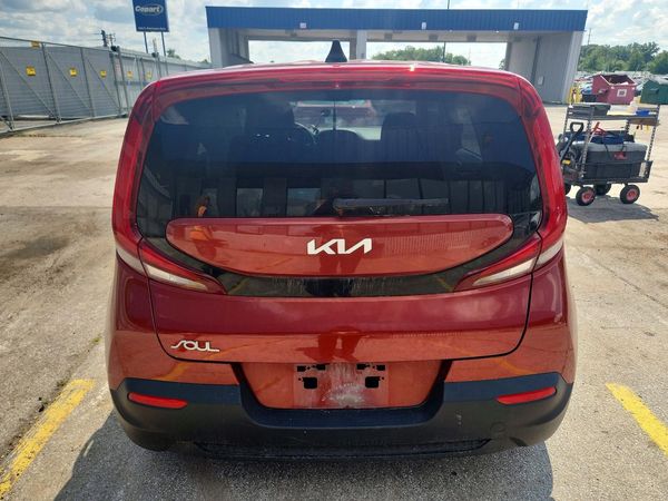 2022 KIA SOUL
