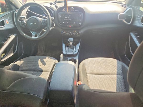2022 KIA SOUL