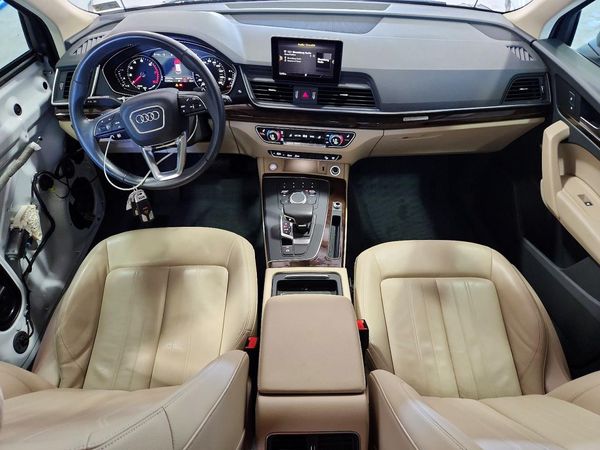 2019 AUDI Q5 quattro Premium