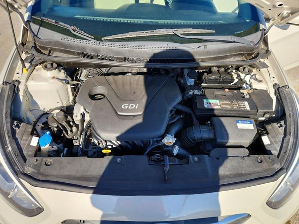 2017 HYUNDAI ACCENT SE Base