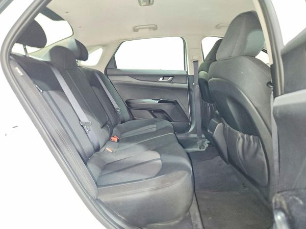 2021 KIA K5 LXS