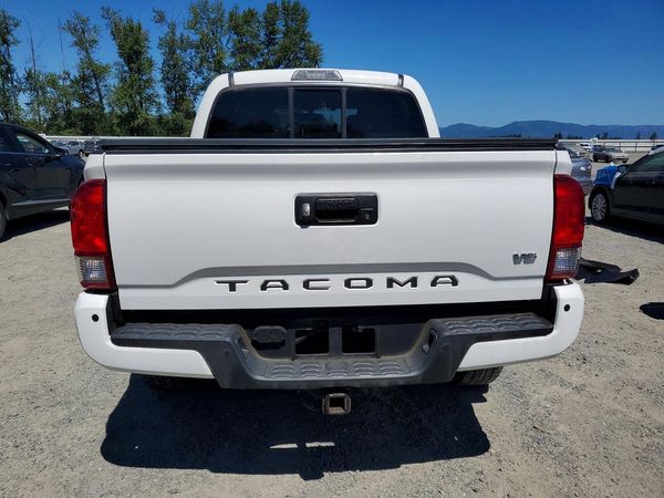 2016 TOYOTA TACOMA