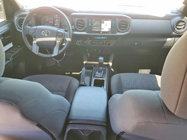 2016 TOYOTA TACOMA