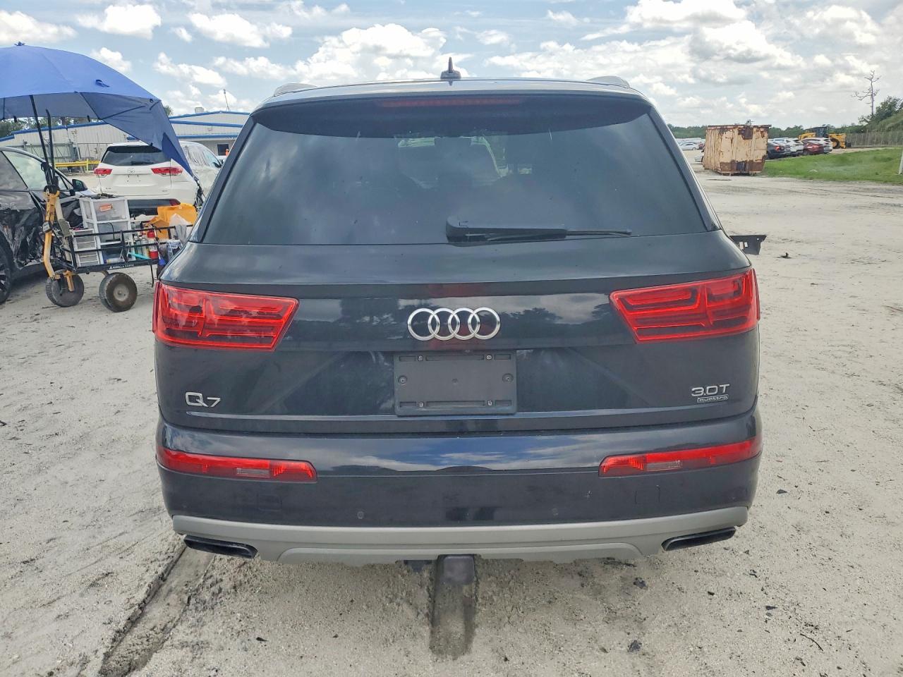 2018 AUDI Q7 quattro Premium