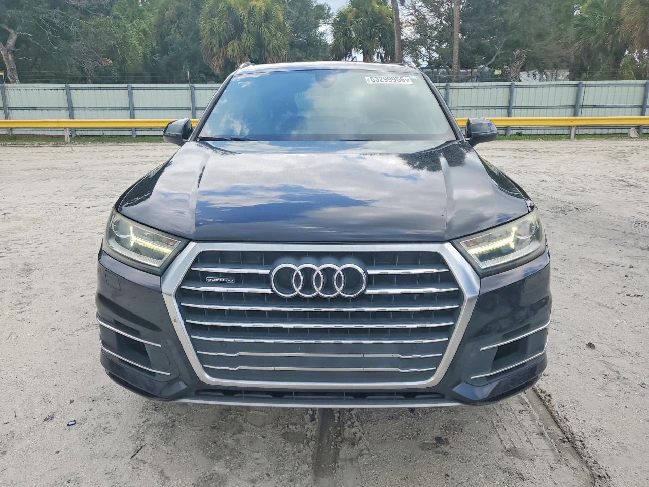 2018 AUDI Q7 quattro Premium