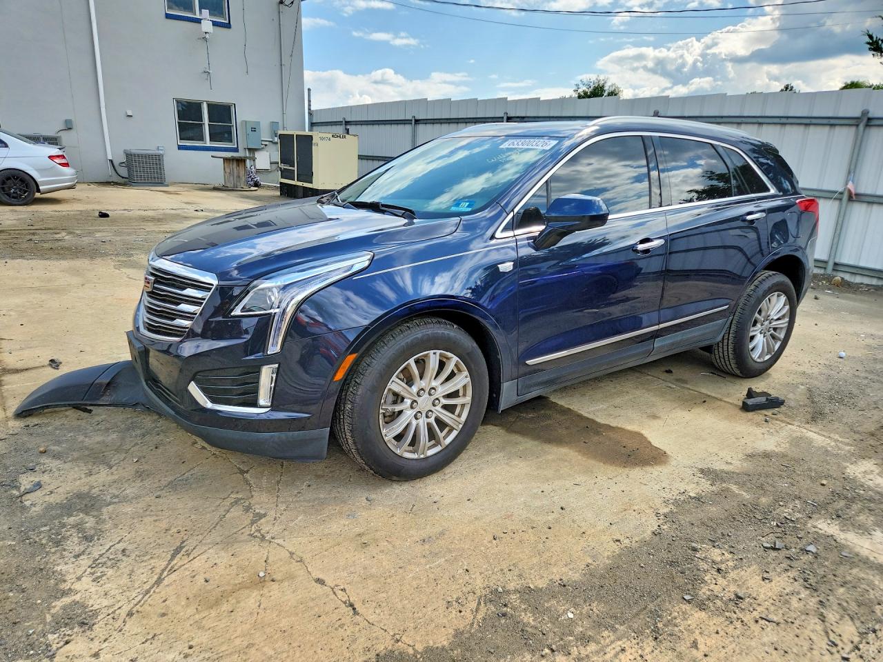 2017 CADILLAC XT5 Base