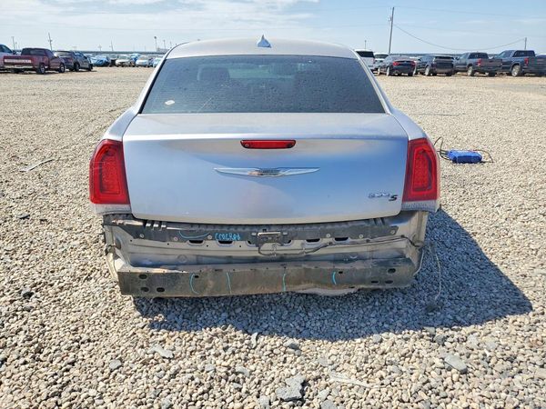 2016 CHRYSLER 300