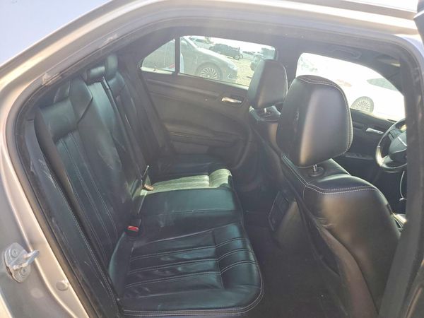 2016 CHRYSLER 300
