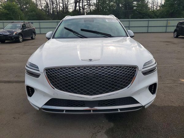 2023 GENESIS GV70