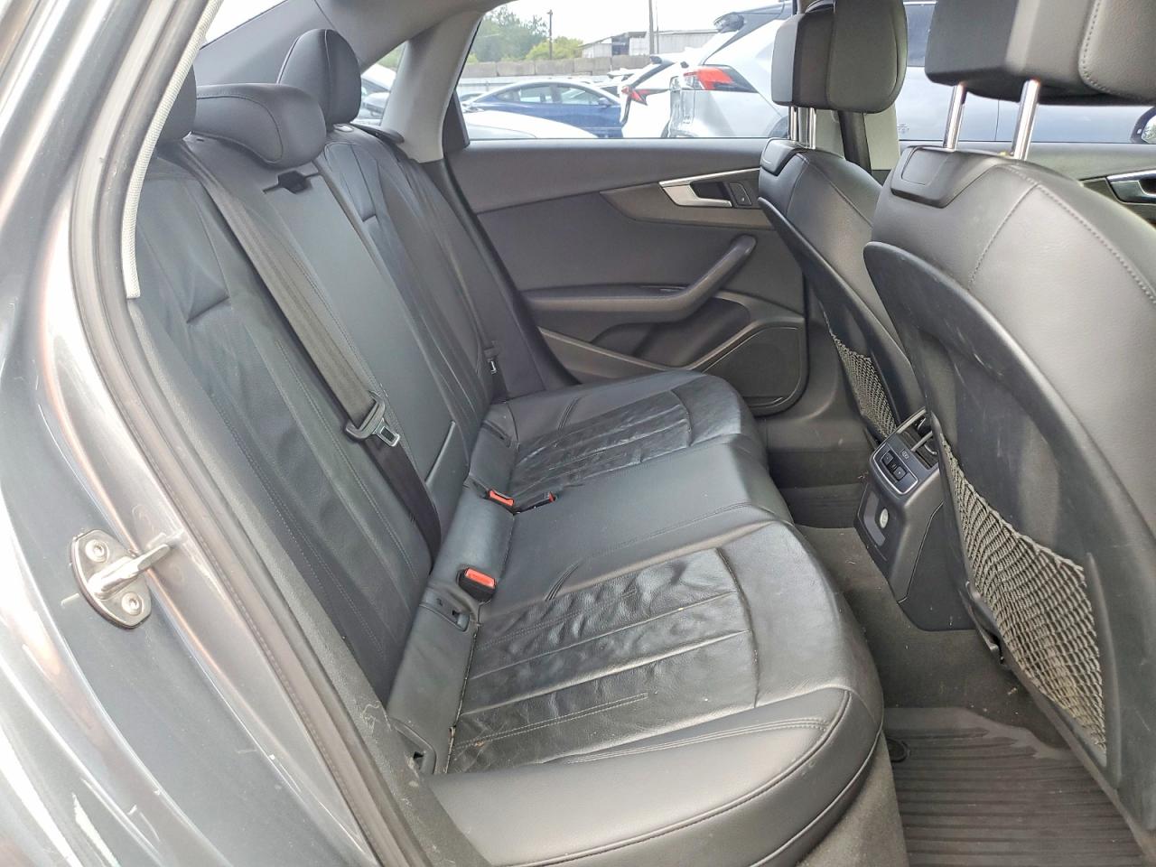 2019 AUDI A4 Premium, Titanium
