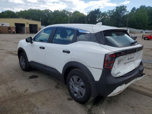 2025 NISSAN KICKS