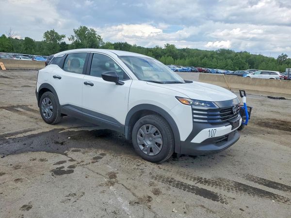2025 NISSAN KICKS