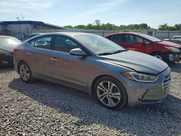 2017 HYUNDAI ELANTRA