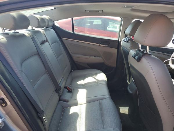 2017 HYUNDAI ELANTRA