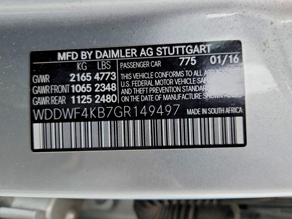 2016 MERCEDES-BENZ C