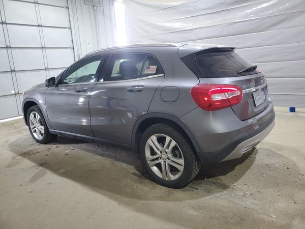 2016 MERCEDES-BENZ GLA