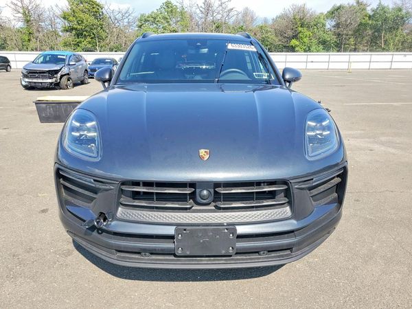 2026 PORSCHE MACAN Macan, Macan T