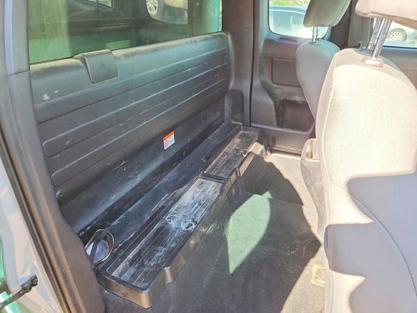 2017 TOYOTA TACOMA SR/SR5