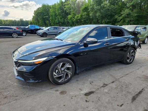 2024 HYUNDAI ELANTRA SEL w/ Convenience Pkg